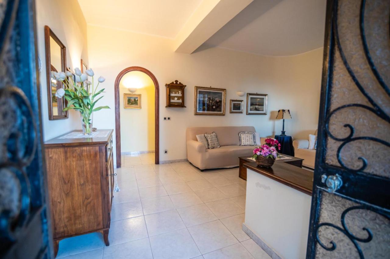 Apartmán Courrier-House Aci Castello Exteriér fotografie